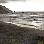 Oasis Atlantico: Rincon Secreto Al Pie De Senderos